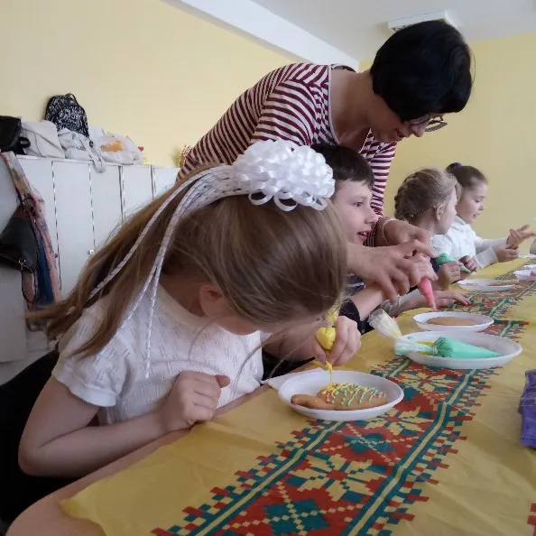 ПАСХАЛЬНІ ПРЯНИКИ В ШКОЛІ №168