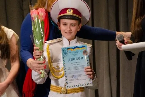 ІV ВСЕУКРАЇНСЬКИЙ ФЕСТИВАЛЬ-КОНКУРС ВІЙСЬКОВО-ПАТРІОТИЧНОЇ ПІСНІ