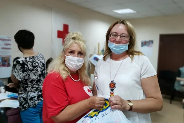 СПІВПРАЦЯ З ТОВАРИСТВОМ ЧЕРВОНОГО ХРЕСТА В КИЄВІ