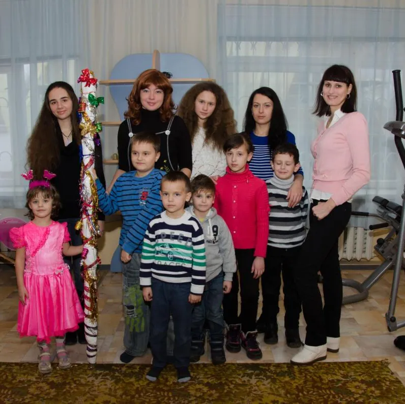 НОВОРІЧНЕ СВЯТО ДЛЯ ДІТЕЙ ВИМУШЕНИХ ПЕРЕСЕЛЕНЦІВ