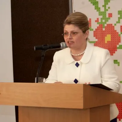 МАТЕРИНСЬКА ЛЮБОВ — ОСНОВА ІСТОРІЇ ТА ЗАПОРУКА МАЙБУТНЬОГО 2010 Р.