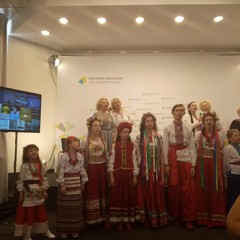 СТВОРЕННЯ МУЗЕЮ ЖИВОЇ УКРАЇНСЬКОЇ ПІСНІ