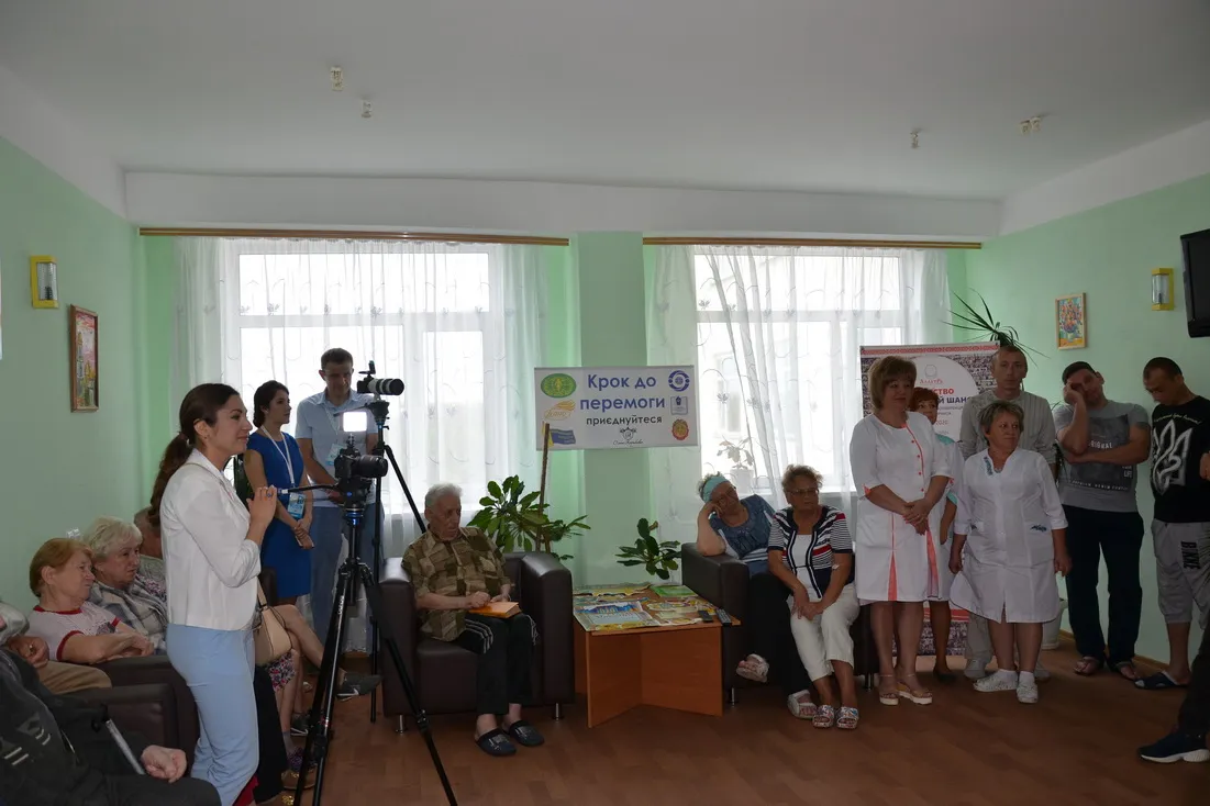КОНЦЕРТ ТА РЕАБІЛІТАЦІЙНА  КІМНАТА У ГОСПІТАЛІ ПУЩІ-ВОДИЦІ